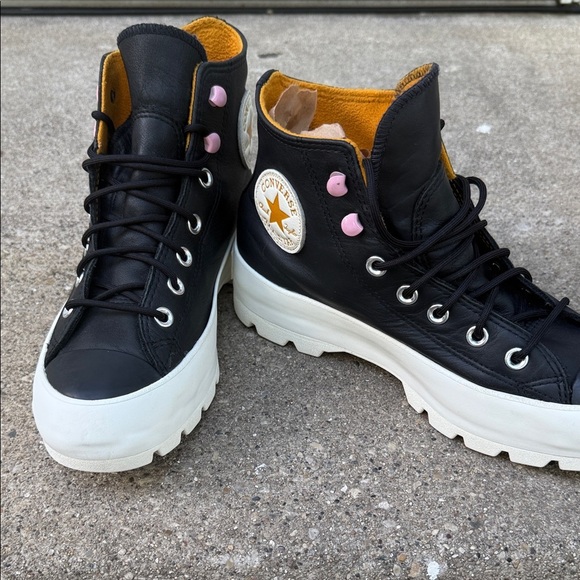 Converse Chuck Taylor All Star Gore-Tex Waterproof Lugged High Top Sneaker - Picture 12 of 14